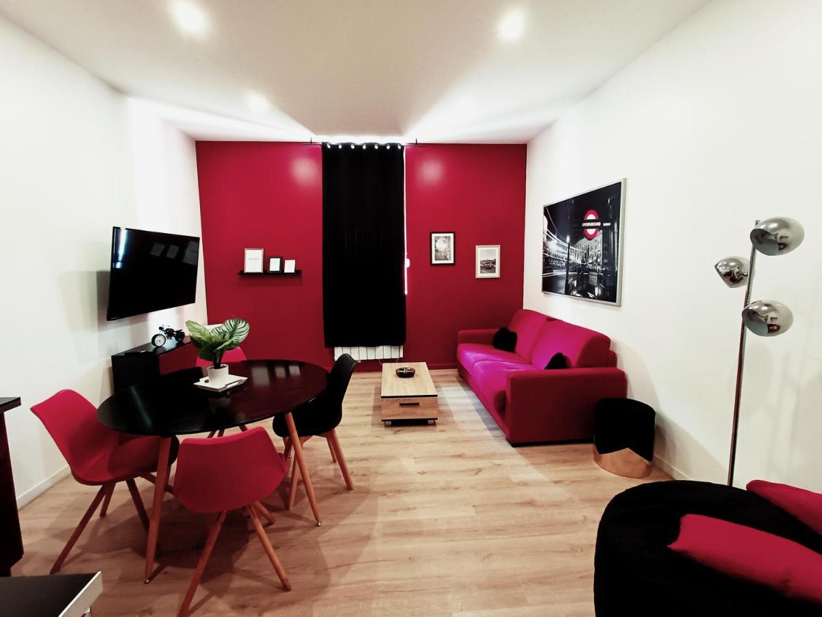 "Le Petit Paradis" Au Centre Ville D'オヨナックス エクステリア 写真